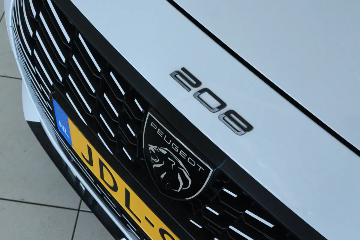 1.2 Turbo 100 Style | Cruise Control | Airco | Parkeersensoren | Carplay | LED |