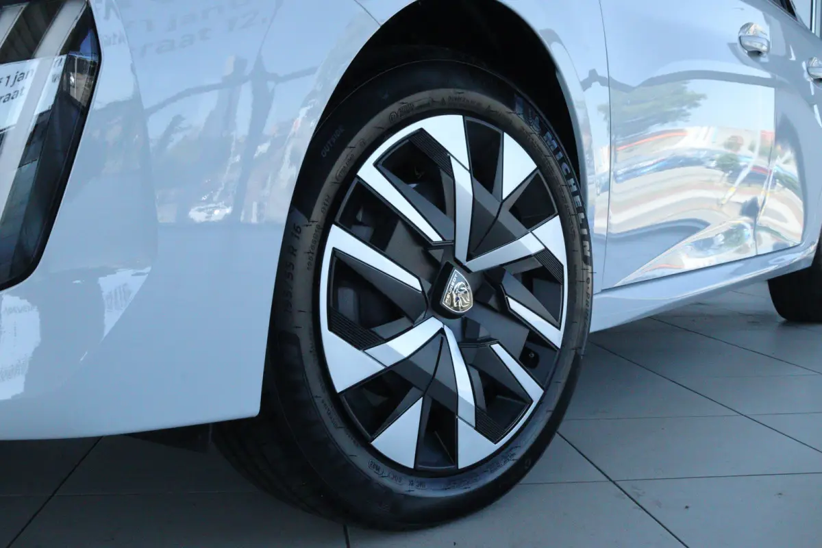 1.2 Turbo 100 Style | Cruise Control | Airco | Parkeersensoren | Carplay | LED |