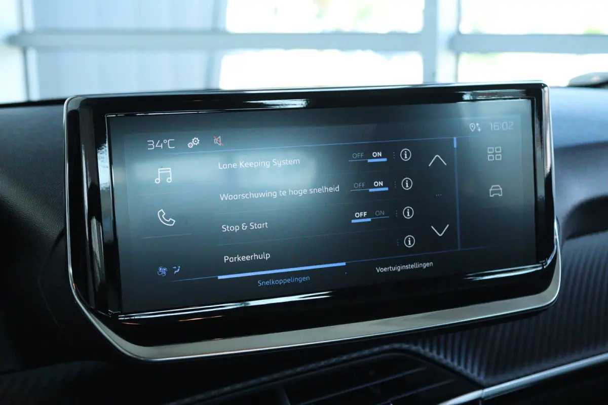 1.2 Turbo 100 Style | Cruise Control | Airco | Parkeersensoren | Carplay | LED |