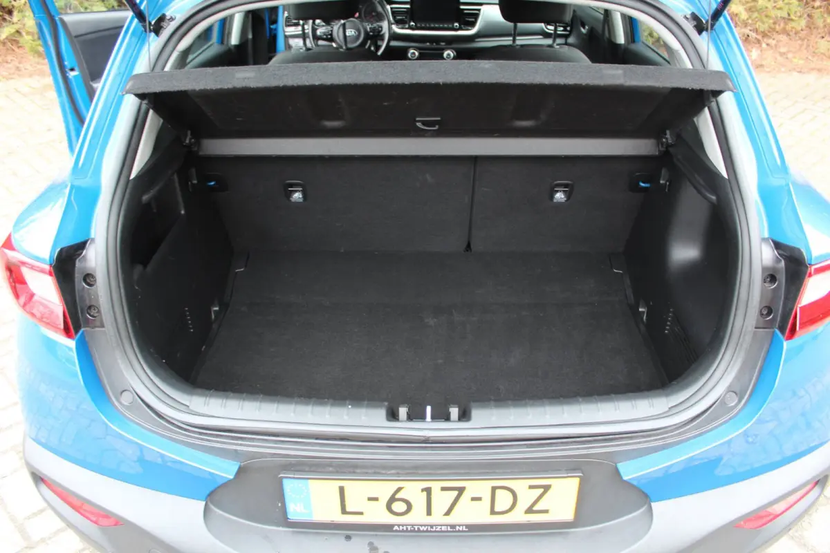 1.0 T-GDi MHEV DynamicLine 100PK | Parkeercamera | Navigatie | Apple/Android Carplay | Climate Control