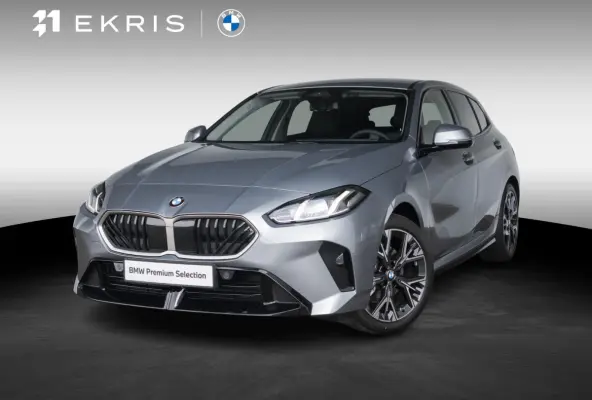 120 | M Sport Design | Achteruitrijcamera | Stoelverwarming | PDC | 18''