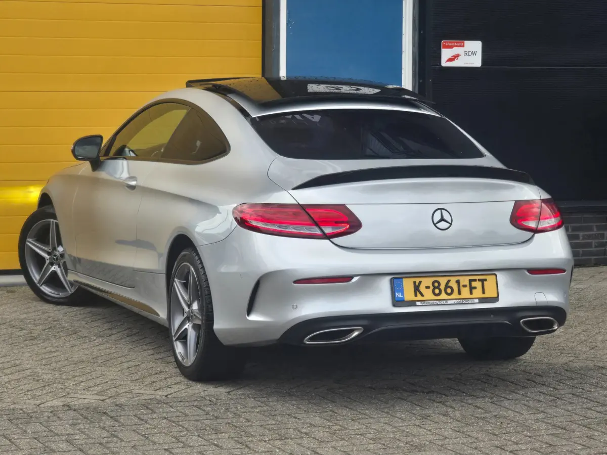 250 d Edition 1 / AUT / Navi / Camera / Memory / Elek Stoelen / Leder / BURMESTER / Open Pano / Cruis