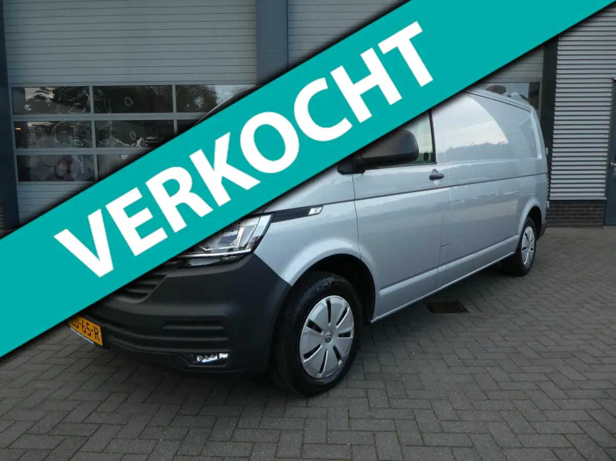 2.0 TDI 150pk, L2, Airco, Navigatie, Trekhaak, PDC, Trekhaak.