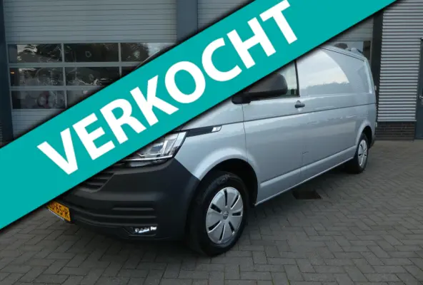 2.0 TDI 150pk, L2, Airco, Navigatie, Trekhaak, PDC, Trekhaak.