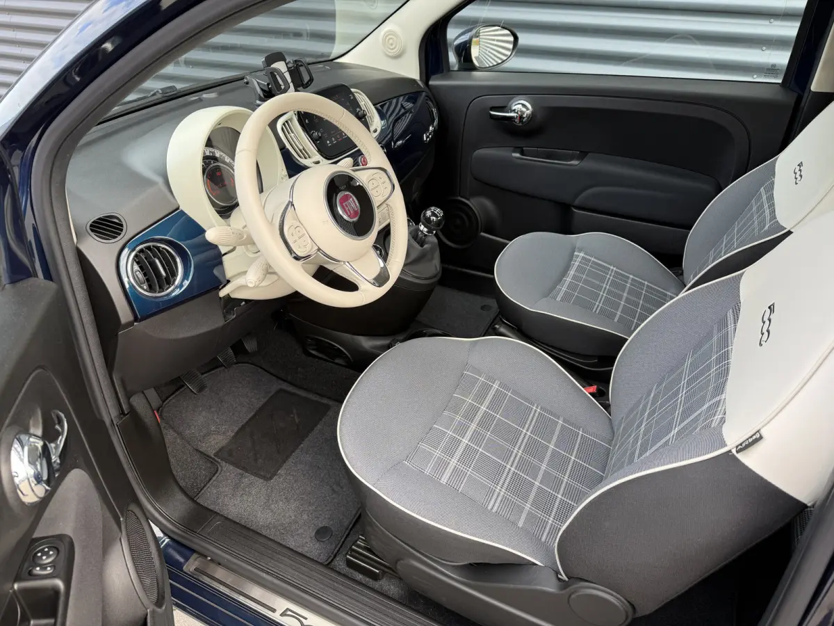 1.0 Hybrid Lounge Navi/Apple Carplay