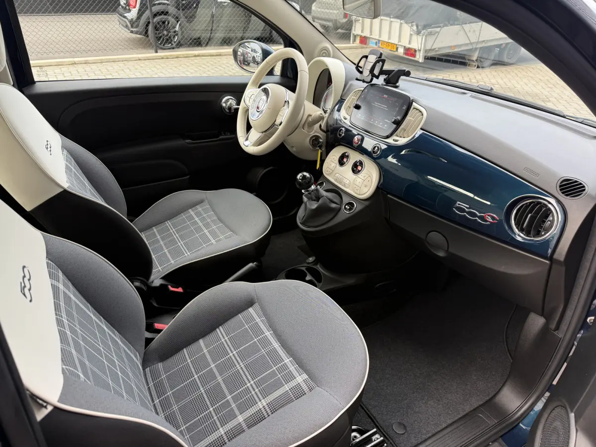 1.0 Hybrid Lounge Navi/Apple Carplay