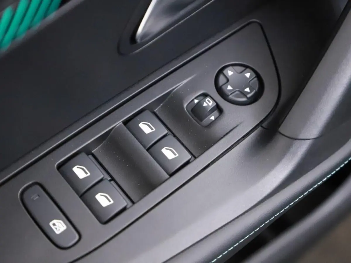 1.2T 130Pk Allure H.Leder/Nav/Camera/Ecc/CarPlay /Dab