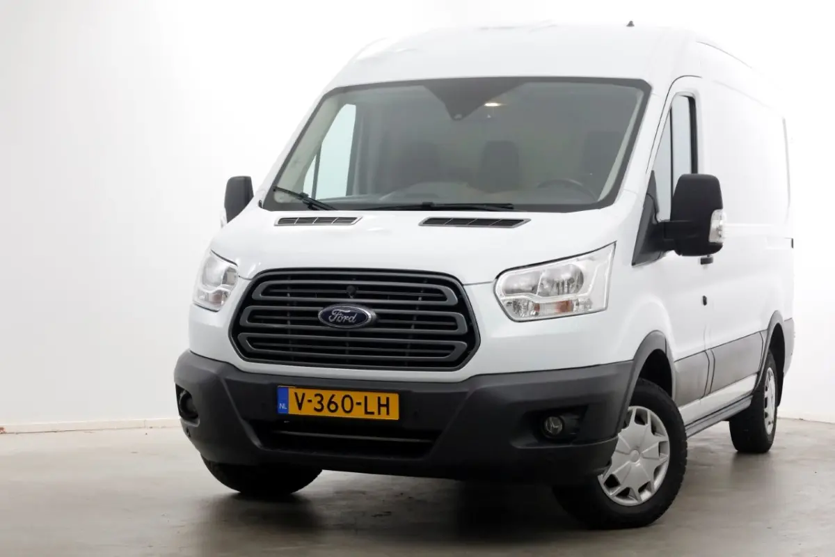 2.0 TDCI 130pk E6 L2H2 Trend Airco/Navi/Camera 02-2018