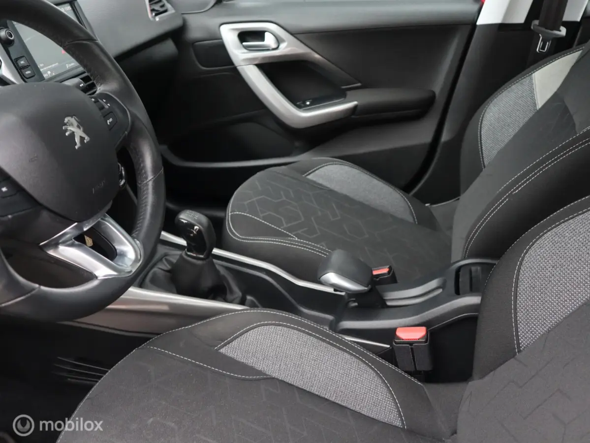 1.2 PT Blue Lion Nieuwe D-Riem|Navi|Trekhaak|Parkeersensor|Carplay|Cruise|Airco
