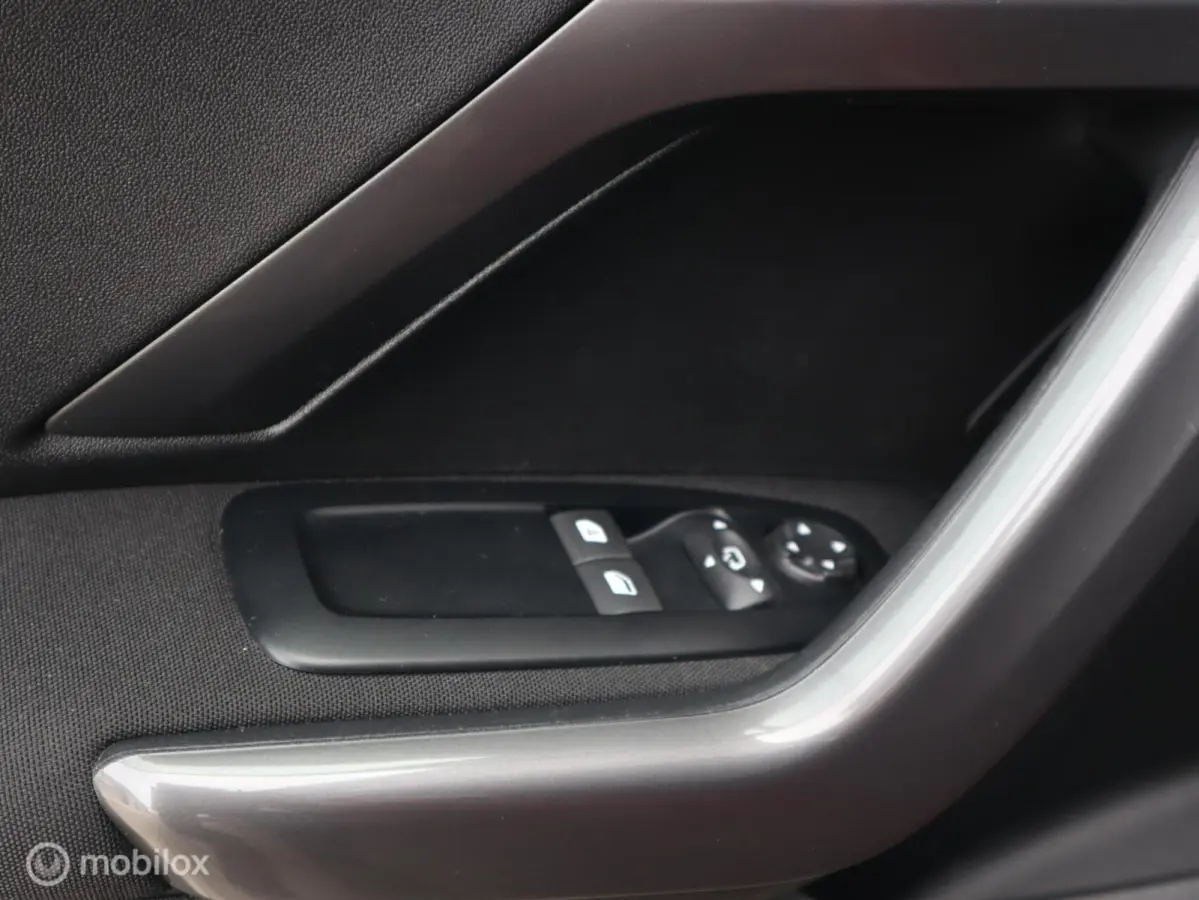 1.2 PT Blue Lion Nieuwe D-Riem|Navi|Trekhaak|Parkeersensor|Carplay|Cruise|Airco