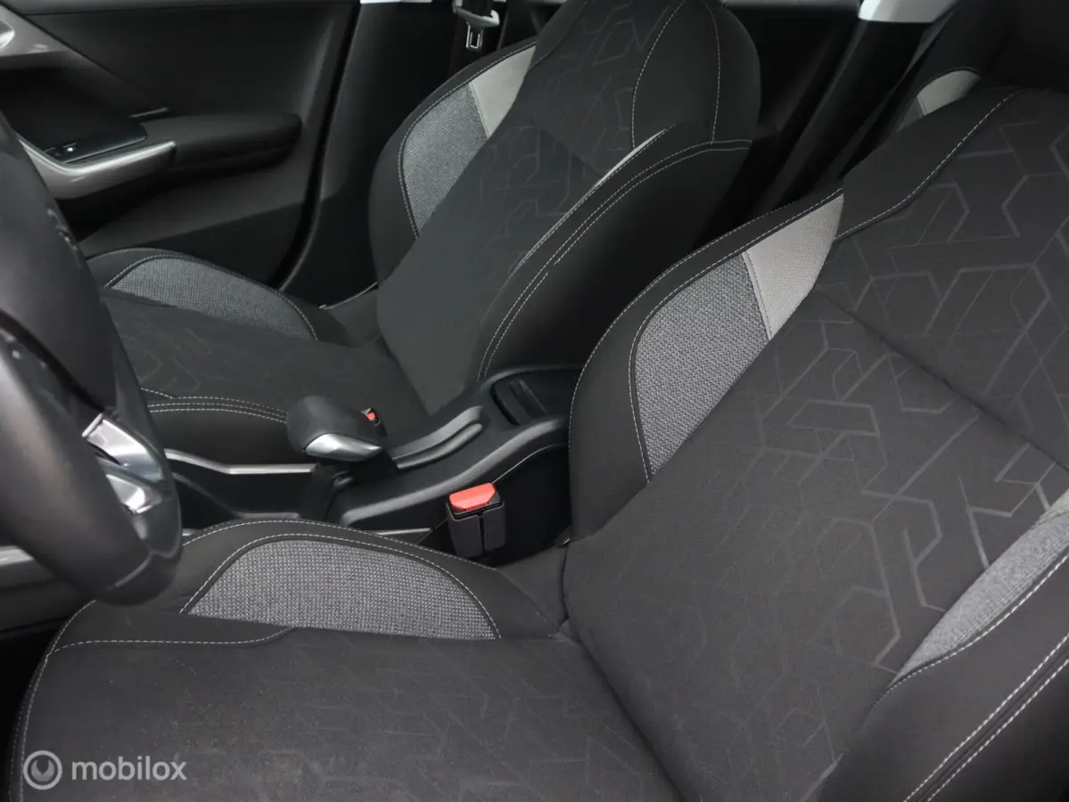 1.2 PT Blue Lion Nieuwe D-Riem|Navi|Trekhaak|Parkeersensor|Carplay|Cruise|Airco