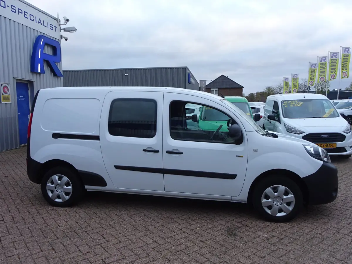Z.E. 33 Maxi INCL KOOPACCU SOH 90% AIRCO NAVI CRUISE PDC 100 % Elektrisch