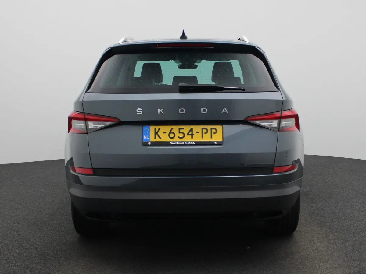 1.5 TSI Business Edition | Automaat | Navigatie | Stoel Verwarming | Stuur verwarming | DAB | Camera | Half Leder | Canton Audio | Cruise Control | Lichtmetalen Velgen |