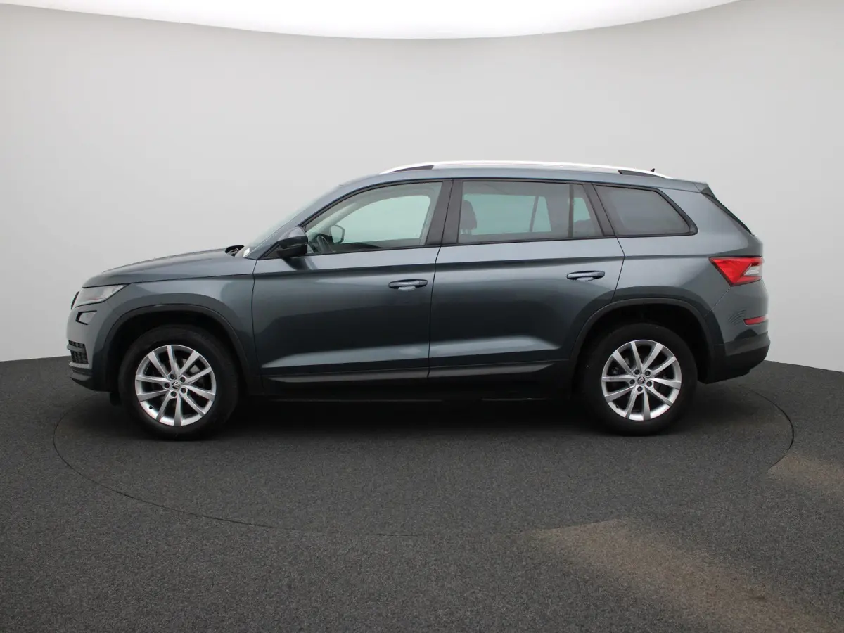 1.5 TSI Business Edition | Automaat | Navigatie | Stoel Verwarming | Stuur verwarming | DAB | Camera | Half Leder | Canton Audio | Cruise Control | Lichtmetalen Velgen |