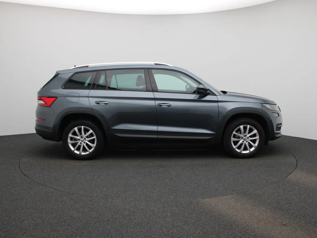 1.5 TSI Business Edition | Automaat | Navigatie | Stoel Verwarming | Stuur verwarming | DAB | Camera | Half Leder | Canton Audio | Cruise Control | Lichtmetalen Velgen |