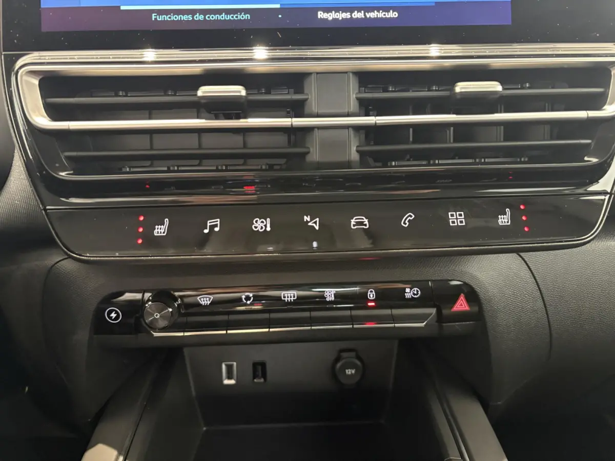 1.6 Plug-in Hybrid 225 Shine | APPLE CARPLAY & ANDROID AUTO | CAMERA | NAVI | TOT 50 KM ELEKTRISCH |
