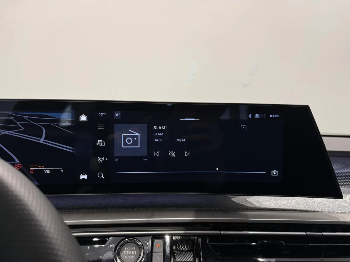 1.2 Hybrid 145 GT l NAVI | CARPLAY ANDROID AUTO | STOELVERWARMING | CAMERA l DIRECT LEVERBAAR!!!