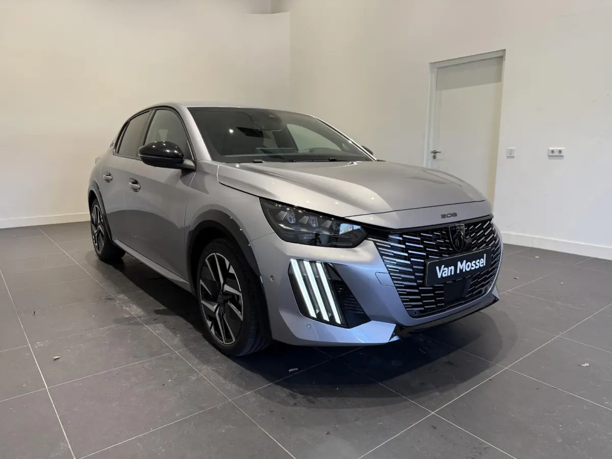 GT Stoelmassage l Stoelverwarming | Massage l Apple carplay & Android auto l Bel voor actuele KM-stand