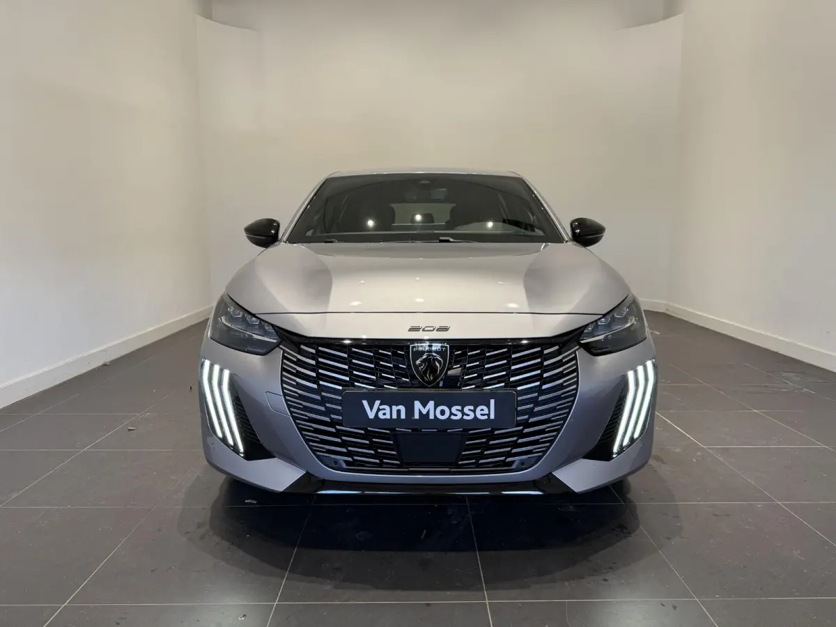 GT Stoelmassage l Stoelverwarming | Massage l Apple carplay & Android auto l Bel voor actuele KM-stand