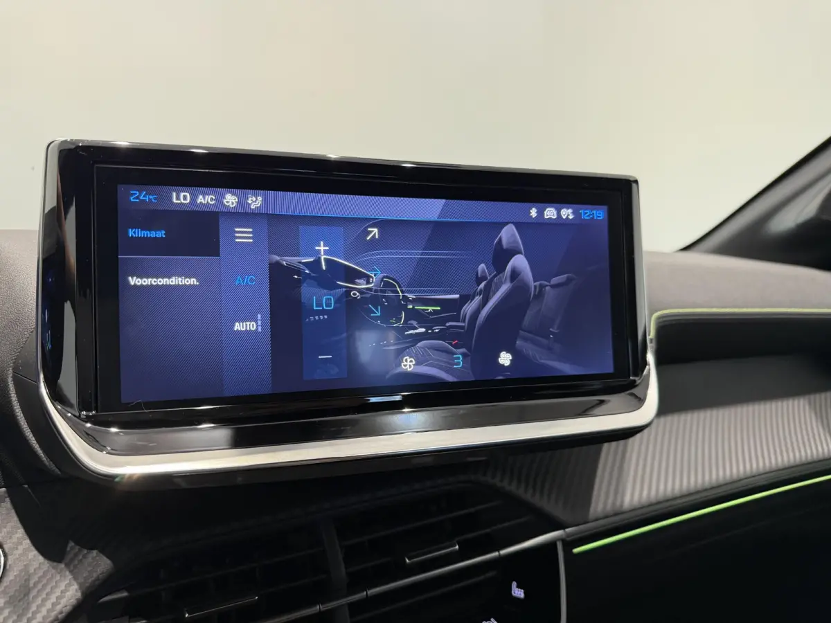 GT Stoelmassage l Stoelverwarming | Massage l Apple carplay & Android auto l Bel voor actuele KM-stand