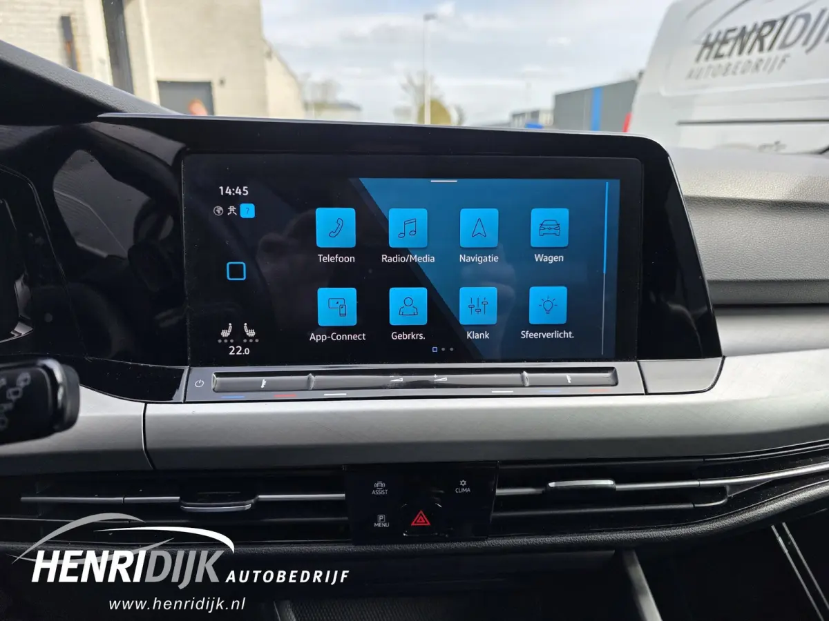 1.5 eTSI Style Automaat / Camera / Stoel & Stuur verwarming / Carplay / ACC / PDC / LMV