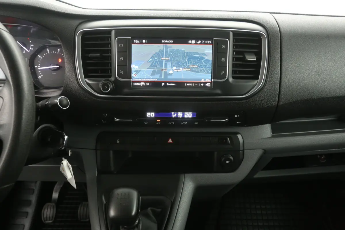 1.5 BlueHDi L3H1 | MARGE | 9 Zits | Incl. BPM | Airco | Cruise | Carplay | Trekhaak | 2xSchuifdeur | Parkeersens.