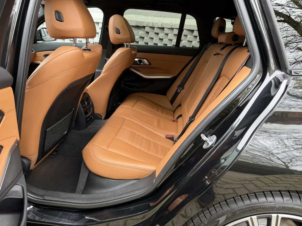 M340i xDrive High Executive Msport Laser Led Dealeronderhouden Schuif/kantel dak Trekhaak