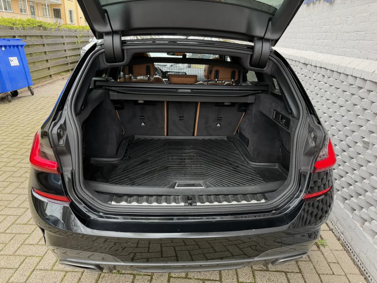 M340i xDrive High Executive Msport Laser Led Dealeronderhouden Schuif/kantel dak Trekhaak