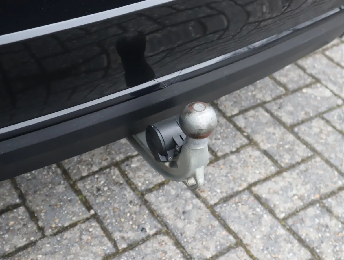 520i High Executive Edition Trekhaak/ Stoelverw. / Leder / Voorzien van 2 jaar Apk