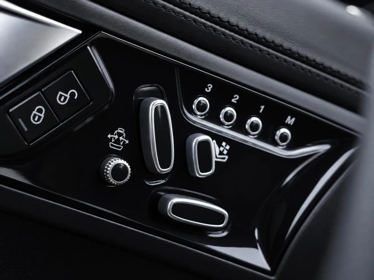 3.0 V6 S |Leder |Memory |Sportuitlaat |Camera |Stoel/Stuurverw. |