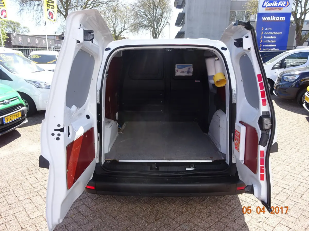 108 CDI L1 Pro MBUX AIRCO CRUISE CONTROL NAVIGATIE