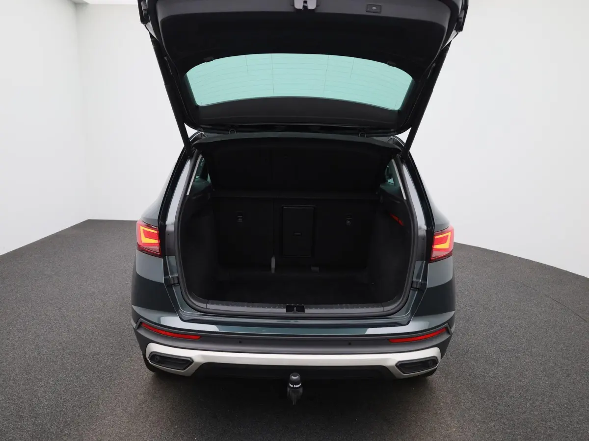 1.5 TSI Style Business Intense | Navigatie | Apple Carplay / Android Auto | Stoel/Stuur verwarming | Achteruitrijcamera | Cruise Control | Climate Control | Lichtmetalen Velgen | Trekhaak