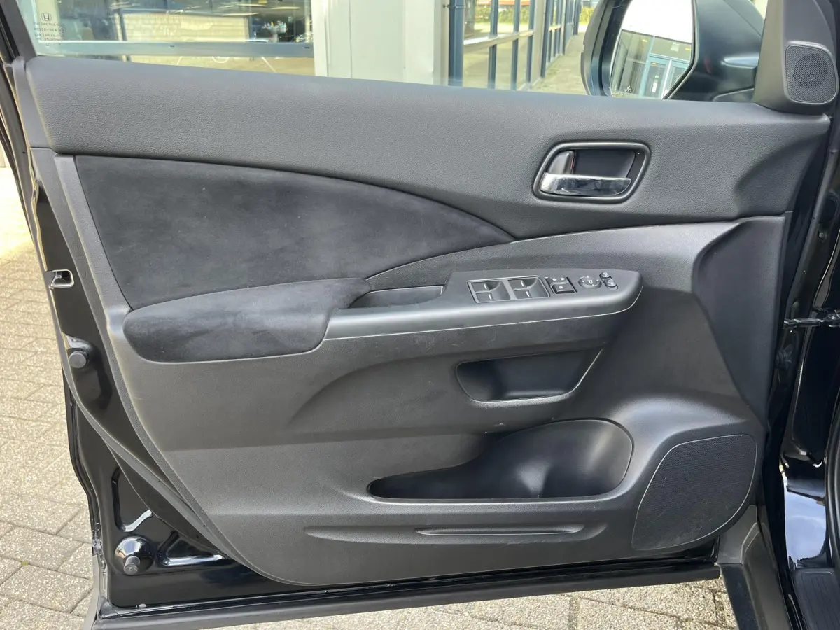 2.0 Elegance | Voll.Historie/Clima/Cruise/18"/Camera/Verwarmde Voorstoelen/Trekhaak