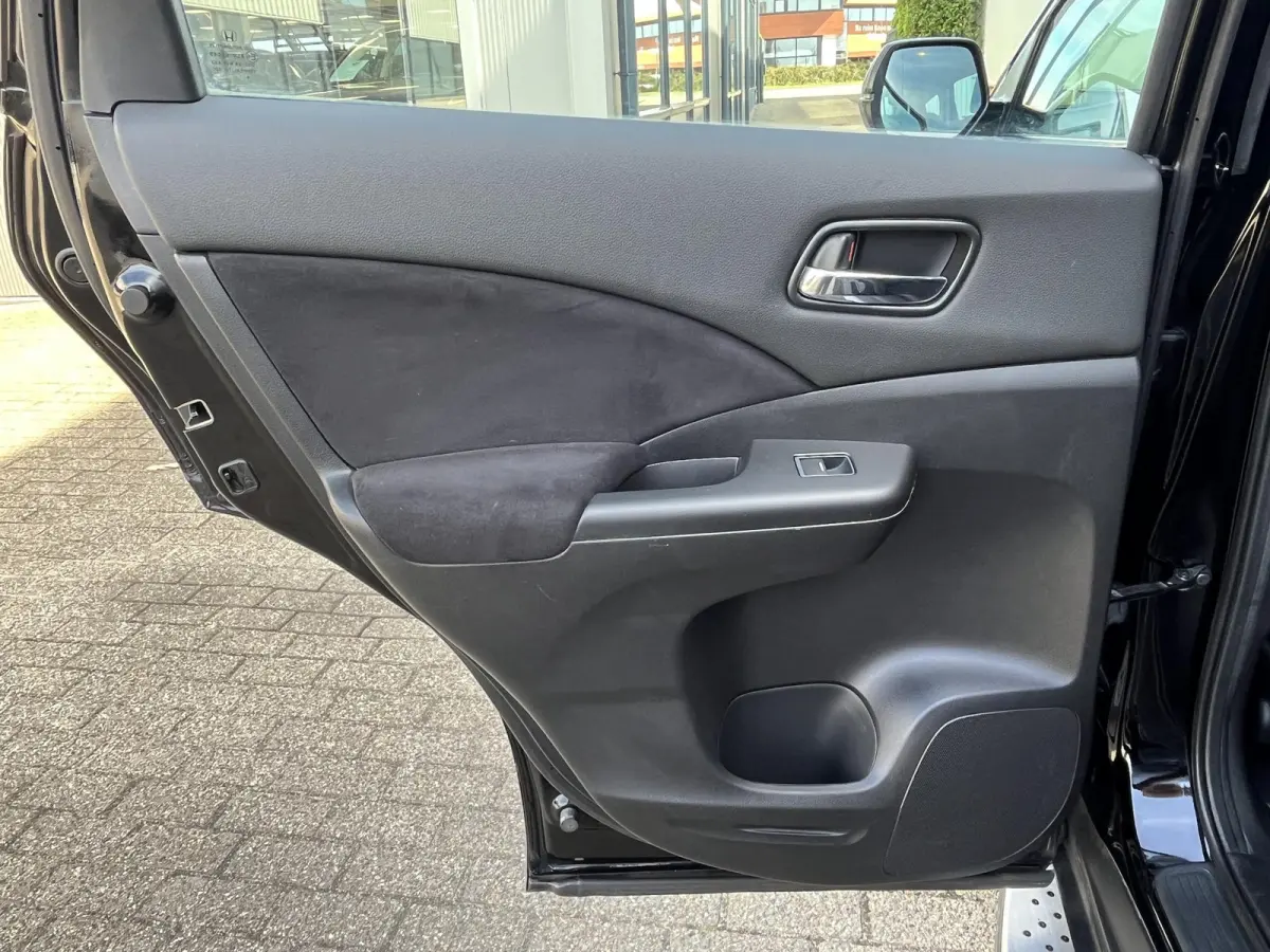 2.0 Elegance | Voll.Historie/Clima/Cruise/18"/Camera/Verwarmde Voorstoelen/Trekhaak