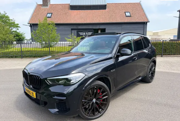 X-Drive 45e M-Sport -50 Jaar Edition Panoramadak Luchtvering 22"Lm Org-Ned Dealer Auto