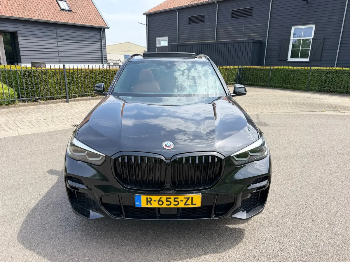 X-Drive 45e M-Sport -50 Jaar Edition Panoramadak Luchtvering 22"Lm Org-Ned Dealer Auto
