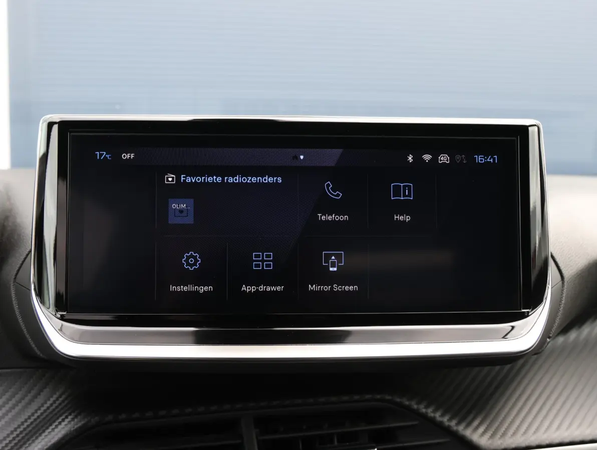 1.2 PureTech 100 Allure 1ste eigenaar | Climate Control | Parkeersensoren V+A | LED | 17" LMV | Navigatie via Apple Carplay & Android Auto