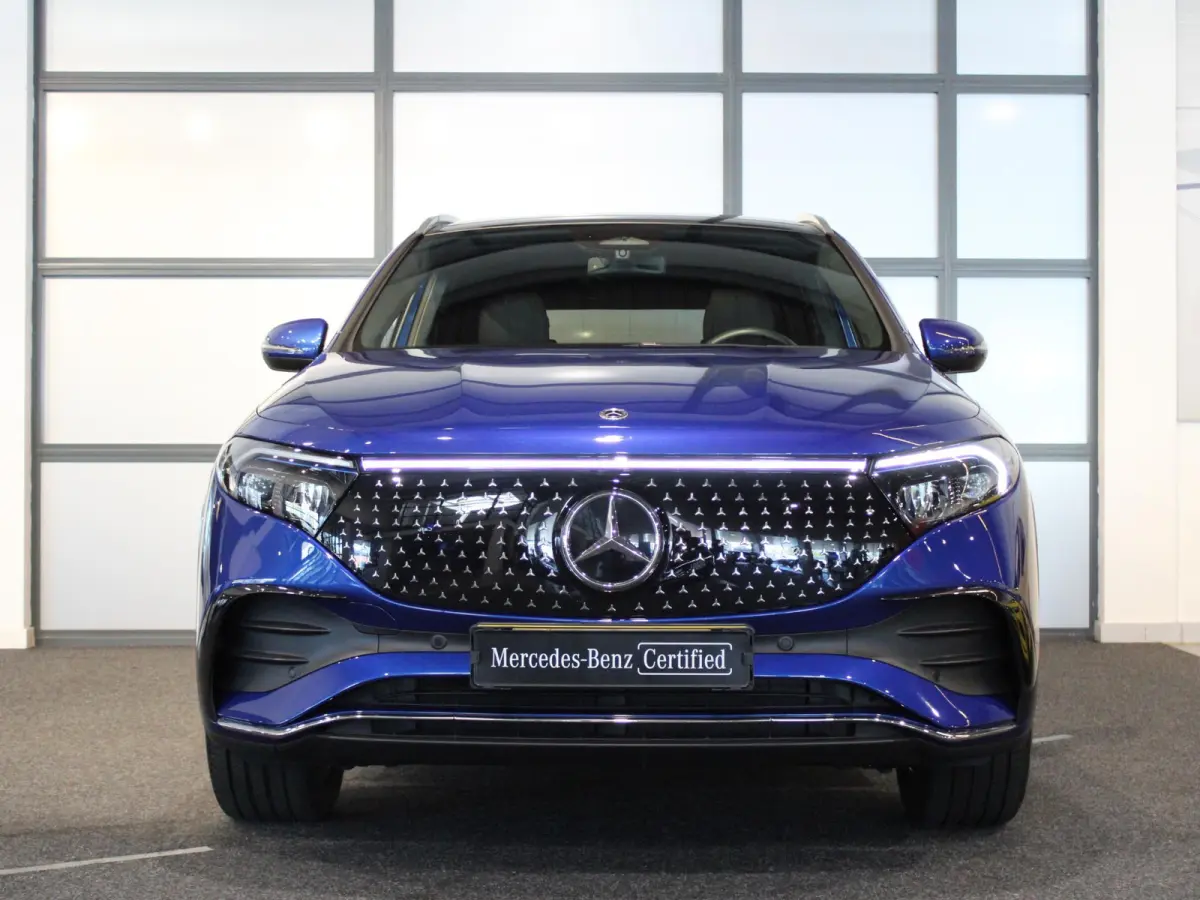 250+ AMG Line 71 kWh Panorama dak