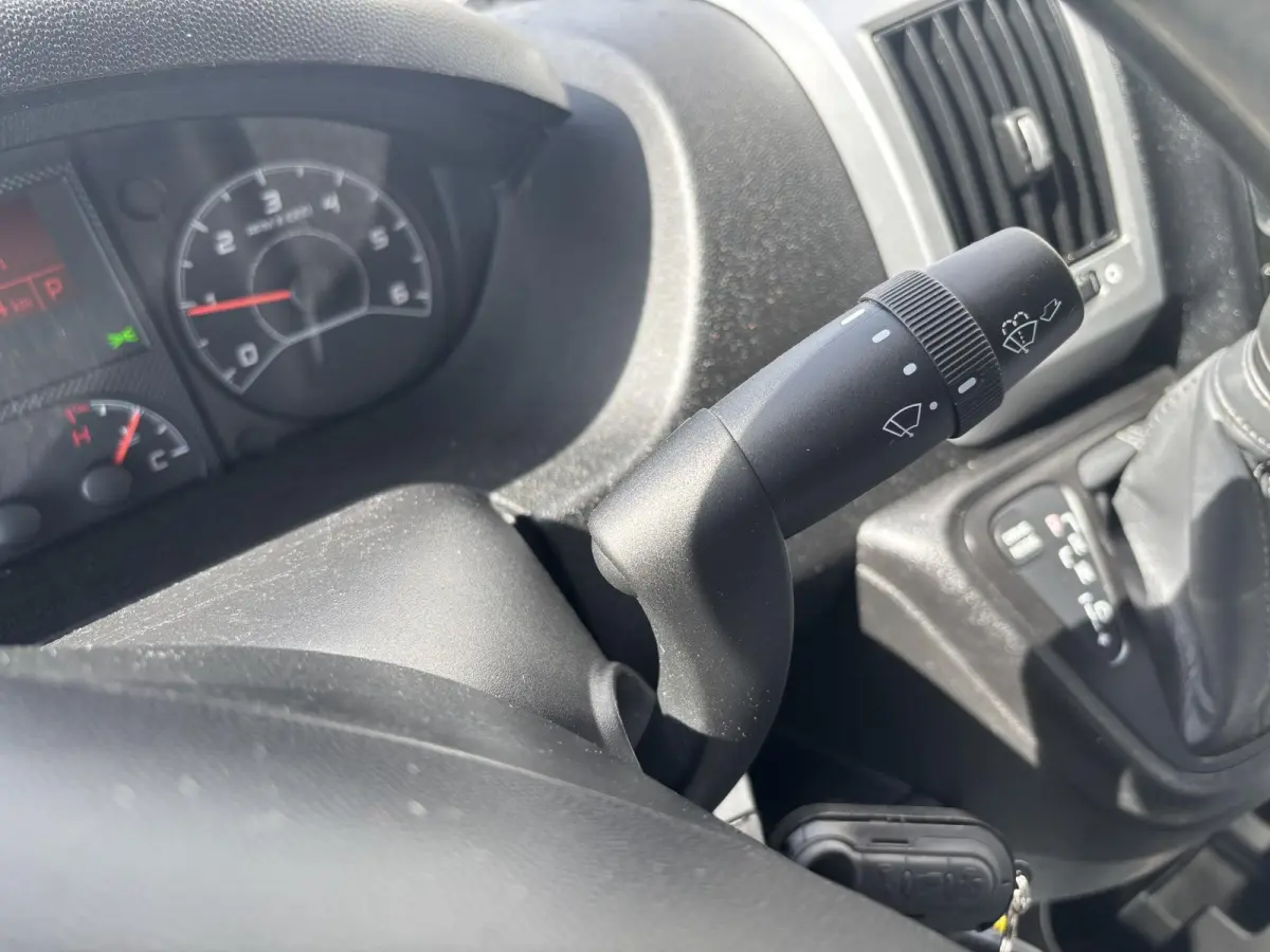 2.3 L2H2*AUTOM.*KOELAUTO*DAG/NACHT*ECC*CRUISE*3PER