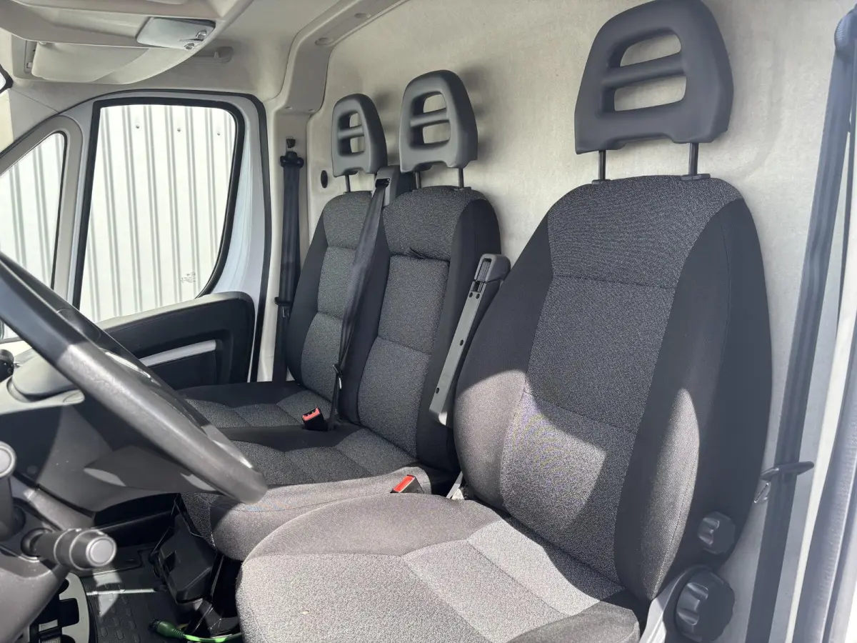 2.3 L2H2*AUTOM.*KOELAUTO*DAG/NACHT*ECC*CRUISE*3PER