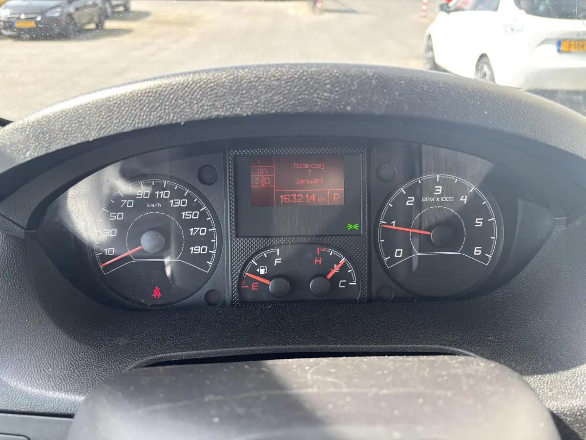 2.3 L2H2*AUTOM.*KOELAUTO*DAG/NACHT*ECC*CRUISE*3PER