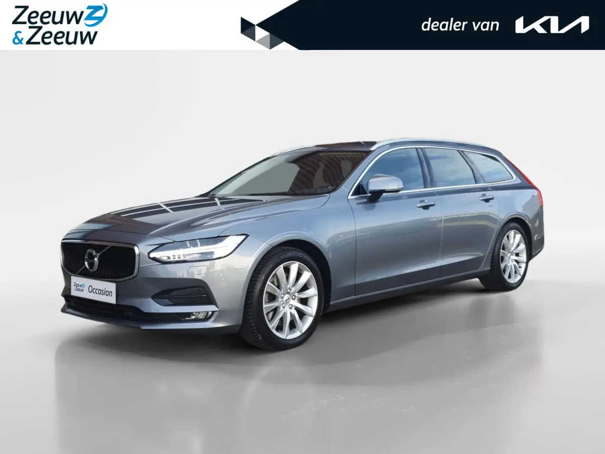 2.0 T4 Momentum | Stoel en stuurverwarming | Elektrisch bedienbare voorstoelen | Camera | Lederen bekleding | Navigatie | Parkeersensoren voor en achter | Elektrische achterklep |