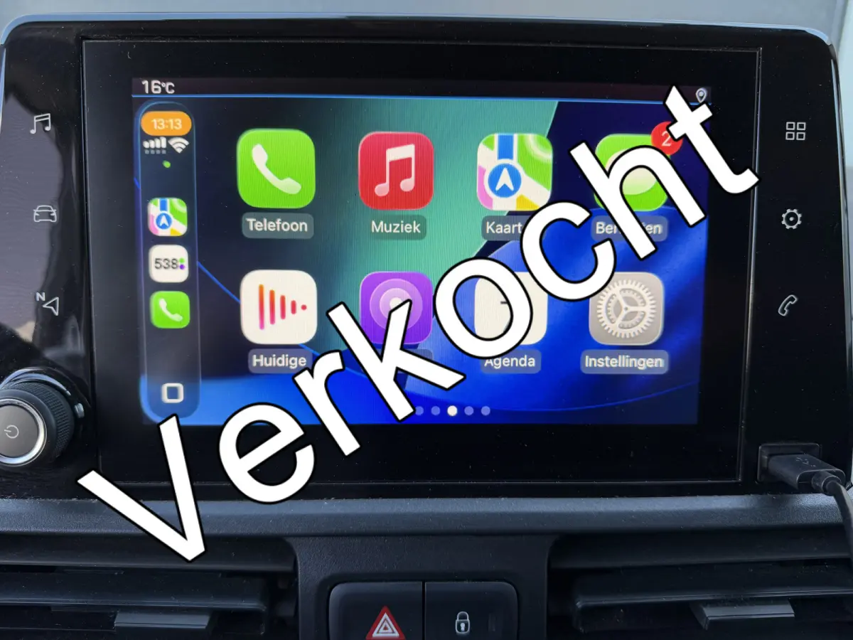 1.5 BlueHDI 102 PK Euro 6 Premium CarPlay/cruise control/PDC