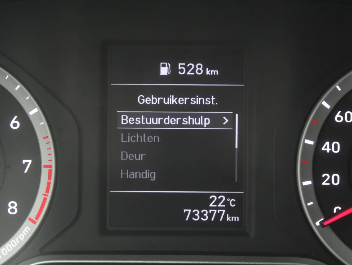 1.0 Comfort AIRCO | CRUISE | LED | DAB | CARPLAY | CV | ELRM | STB