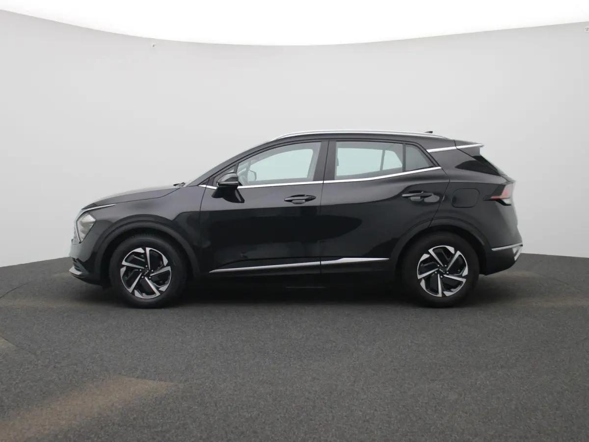 1.6 T-GDi MHEV DynamicLine | Apple Carplay / Android Auto | Trekhaak | Achteruitrijcamera | Climate Control | Virtual Cockpit | Cruise Control | Parkeersensoren | Lichtmetalen Velgen |