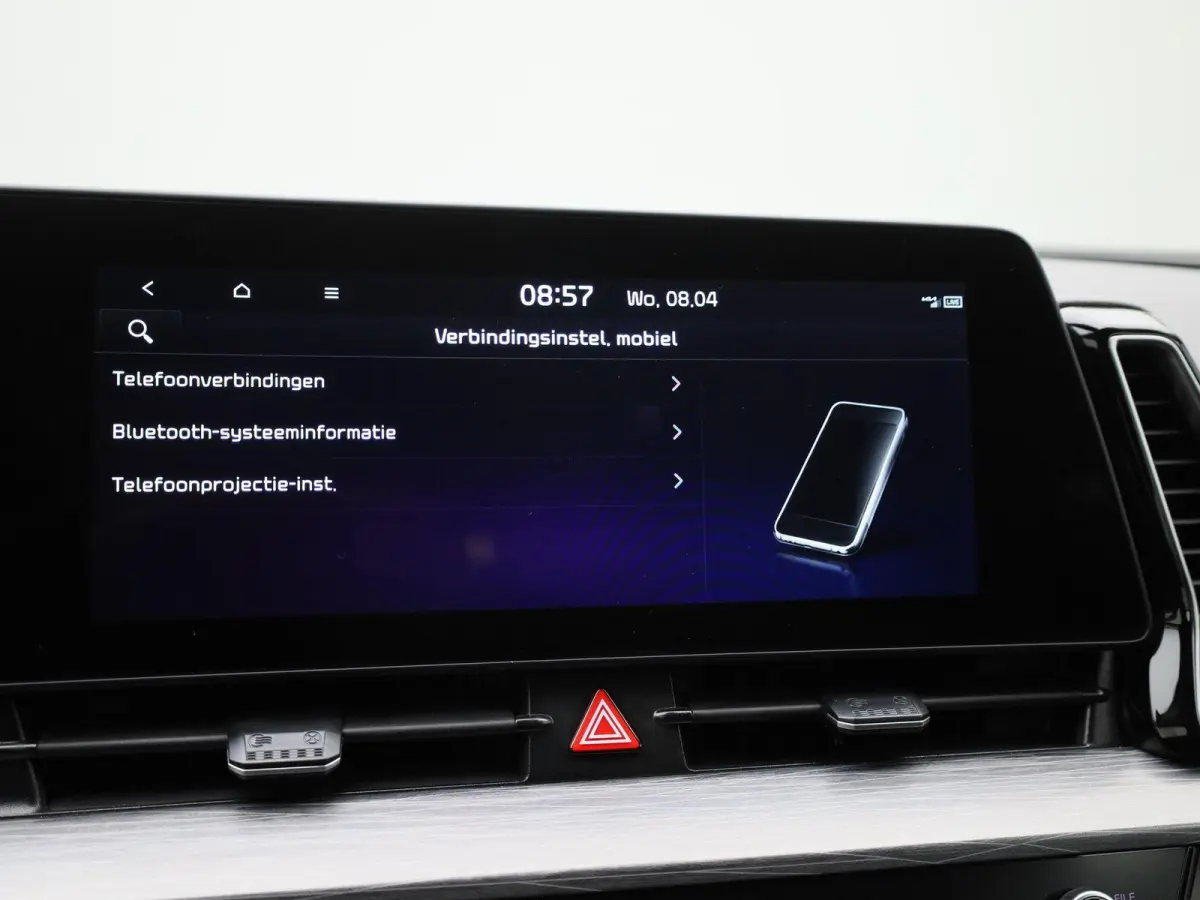 1.6 T-GDi MHEV DynamicLine | Apple Carplay / Android Auto | Trekhaak | Achteruitrijcamera | Climate Control | Virtual Cockpit | Cruise Control | Parkeersensoren | Lichtmetalen Velgen |
