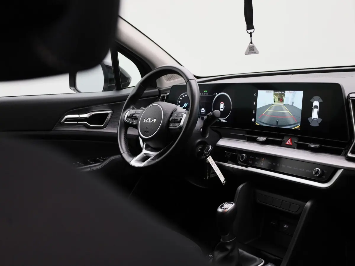 1.6 T-GDi MHEV DynamicLine | Apple Carplay / Android Auto | Trekhaak | Achteruitrijcamera | Climate Control | Virtual Cockpit | Cruise Control | Parkeersensoren | Lichtmetalen Velgen |