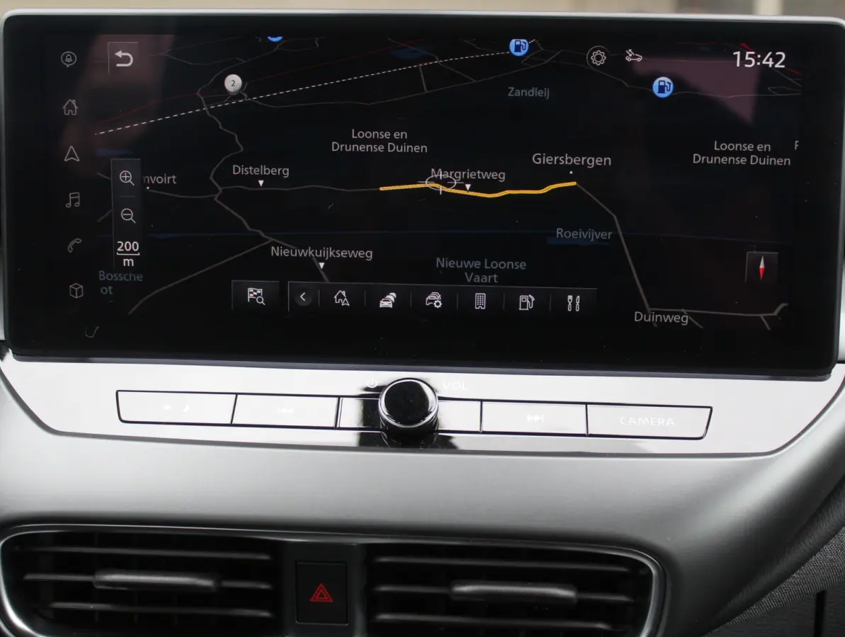 1.0 DIG-T N-Connecta AUTOMAAT | CLIMATE | CAMERA | CARPLAY | DAB | LED | NAVI | STOELVERW | CRUISE | ISOFIX