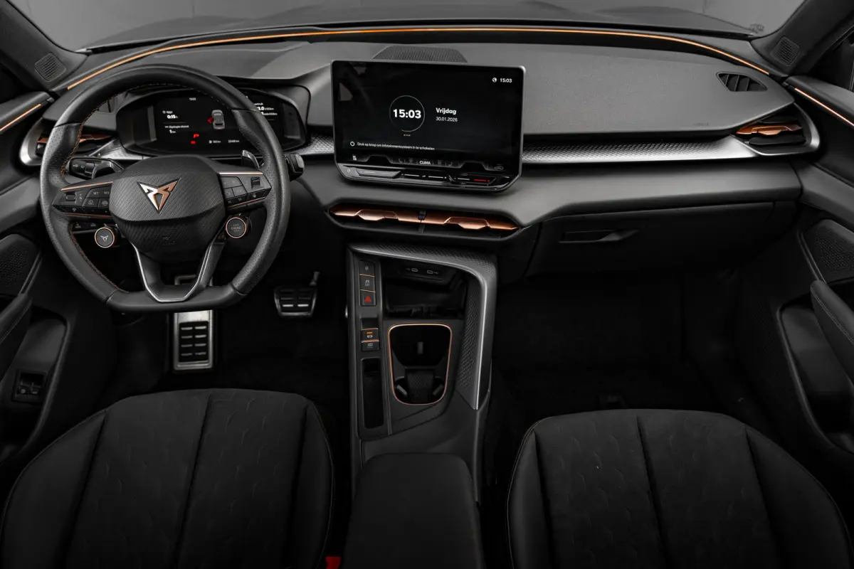 1.5 TSI e-Hybrid 272pk VZ Performance | Panoramadak | Trekhaak | 360 Camera | Sennheiser | 20"