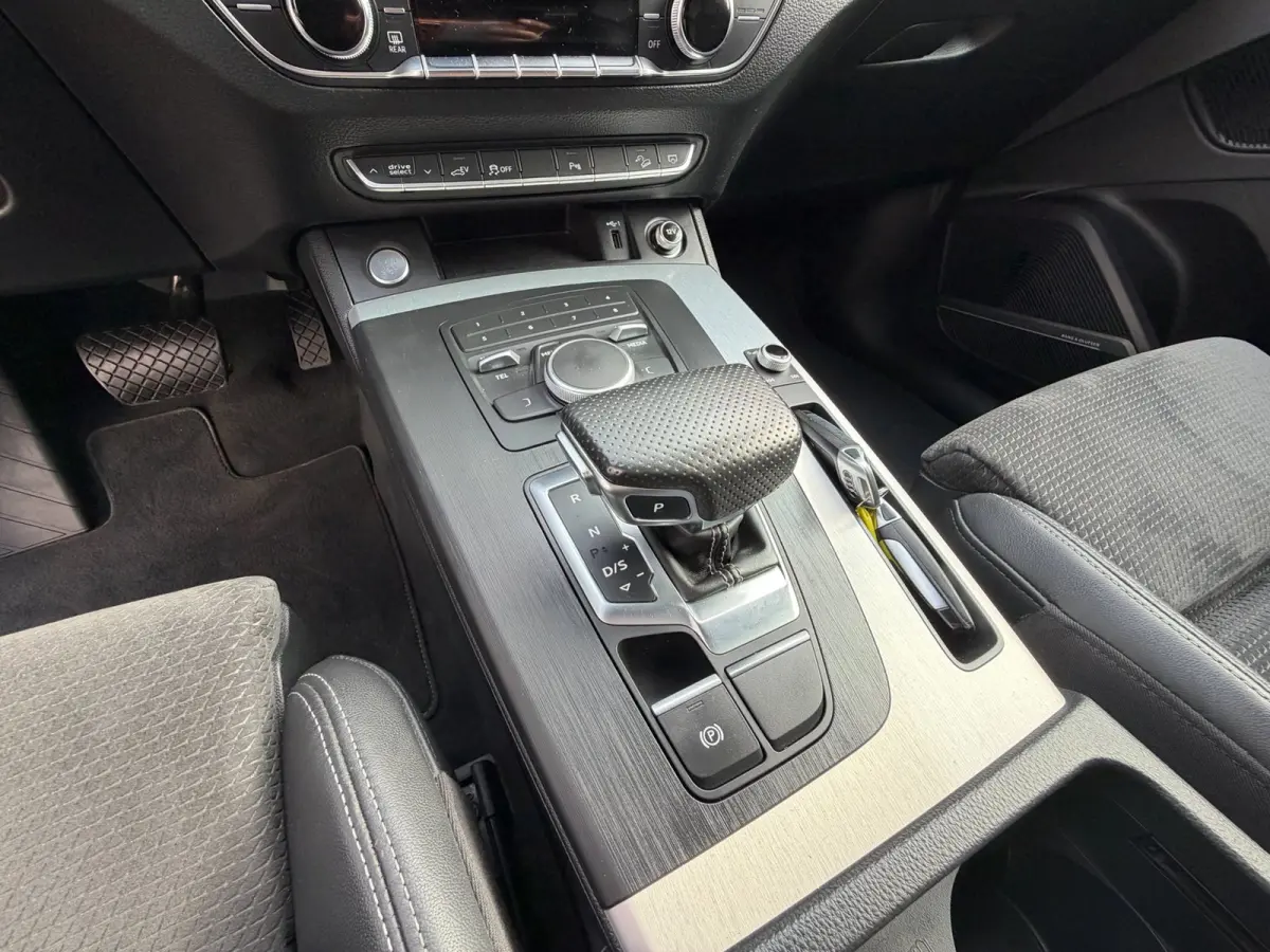 55 TFSI e quattro Competition S-Line / 367PK / Luchtvering / SOH 90,5% / B&O / Trekhaak